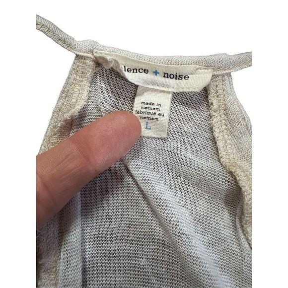 Silence + Noise sheer lightweight ivory shimmer top large - Picture 5 of 7